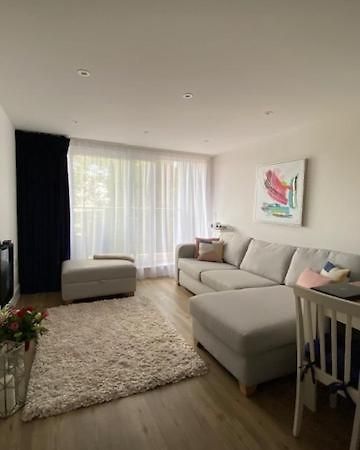 Modern Central Flat With Balcony & Free Parking On-Site 伯恩茅斯 外观 照片